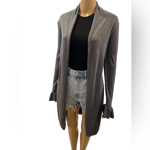 Beautiful merino wool cardigan - Picture 6 of 9